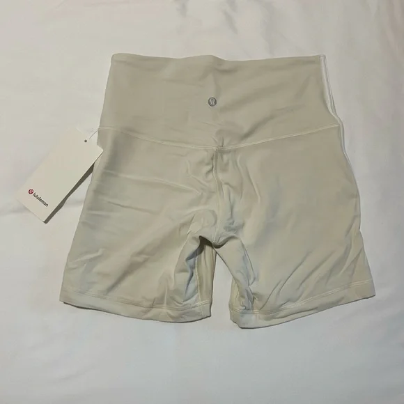 Lululemon Align - Cream High-Waisted Biker Shorts - Picture 2 of 4